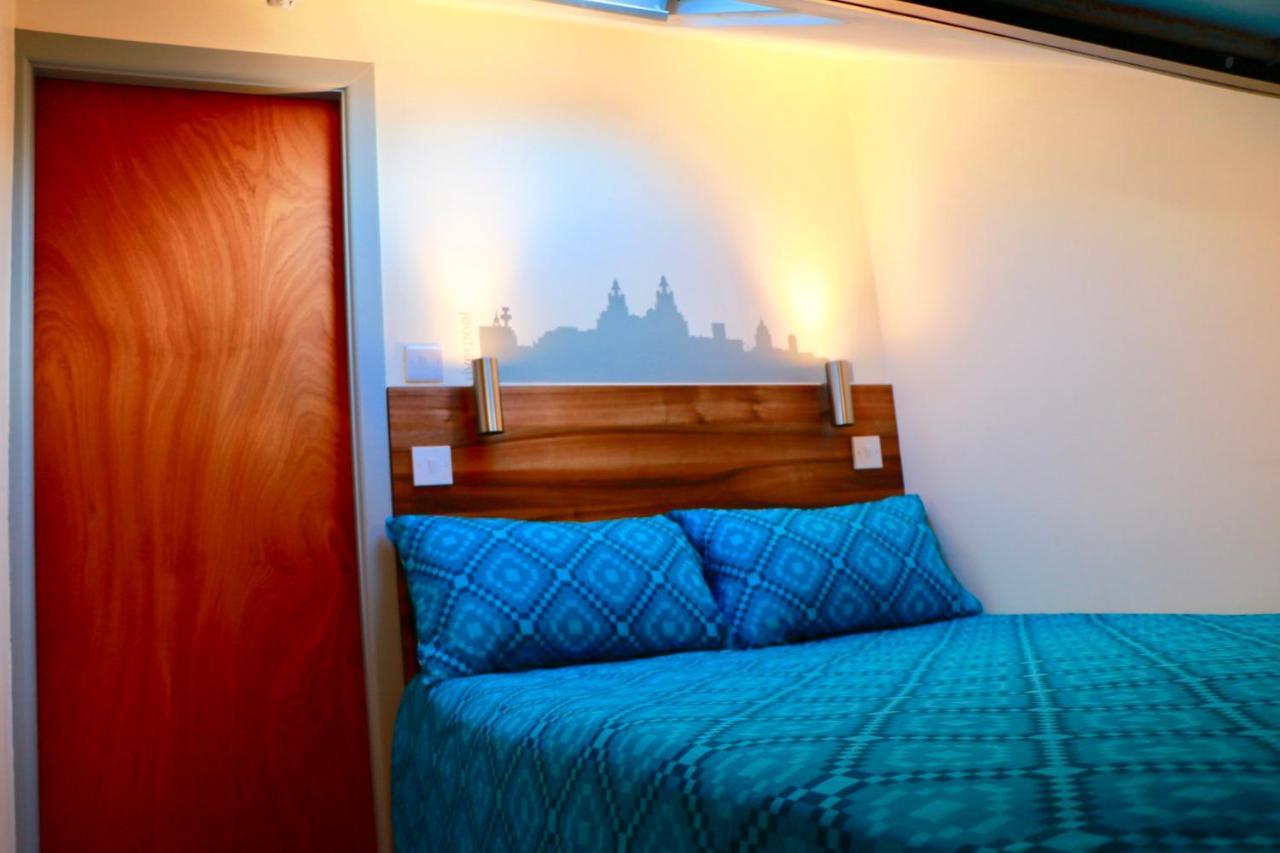 เดอะ ลิเวอร์พูล พอด Hostel ภายนอก รูปภาพ
