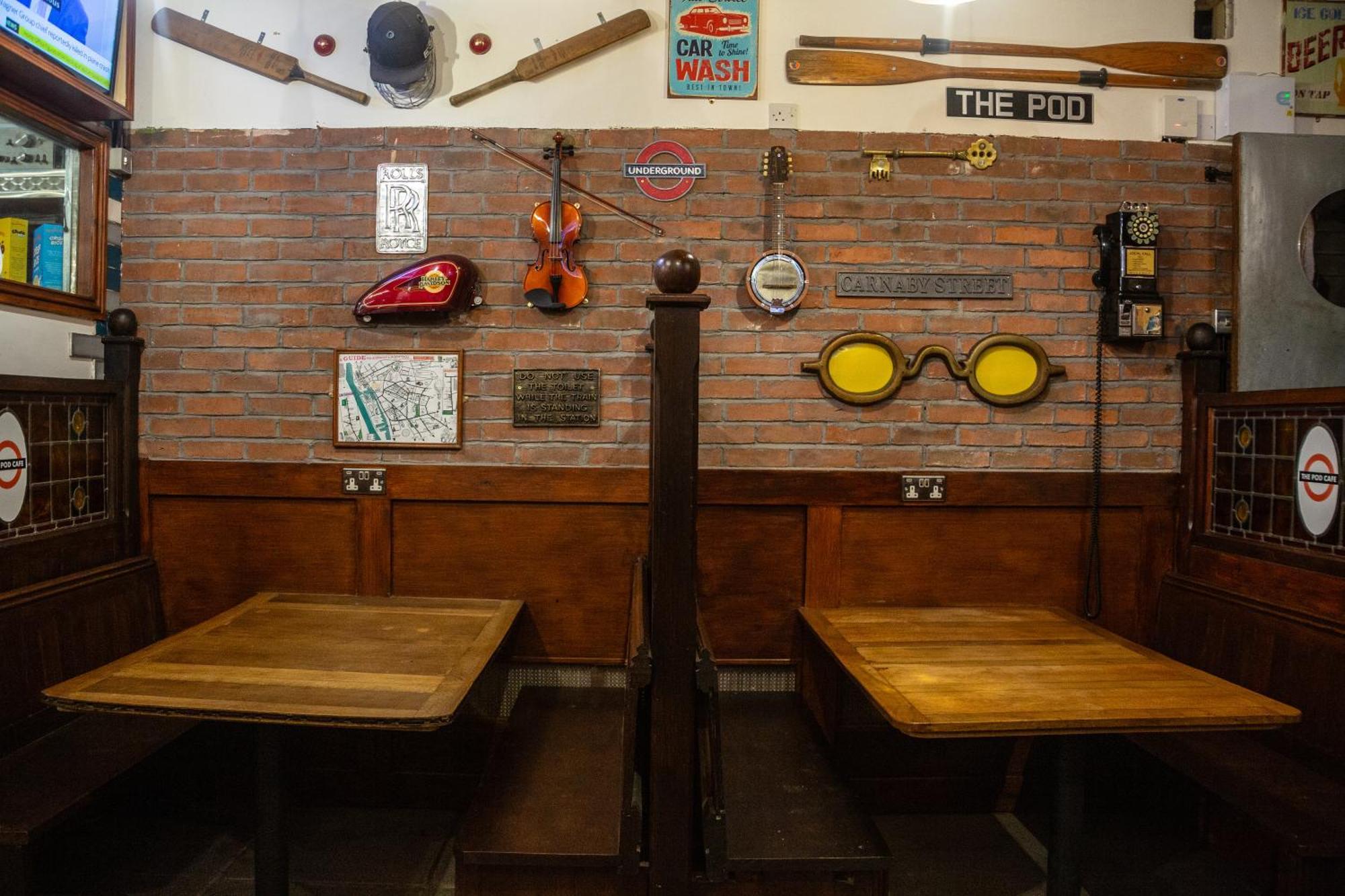 เดอะ ลิเวอร์พูล พอด Hostel ภายนอก รูปภาพ
