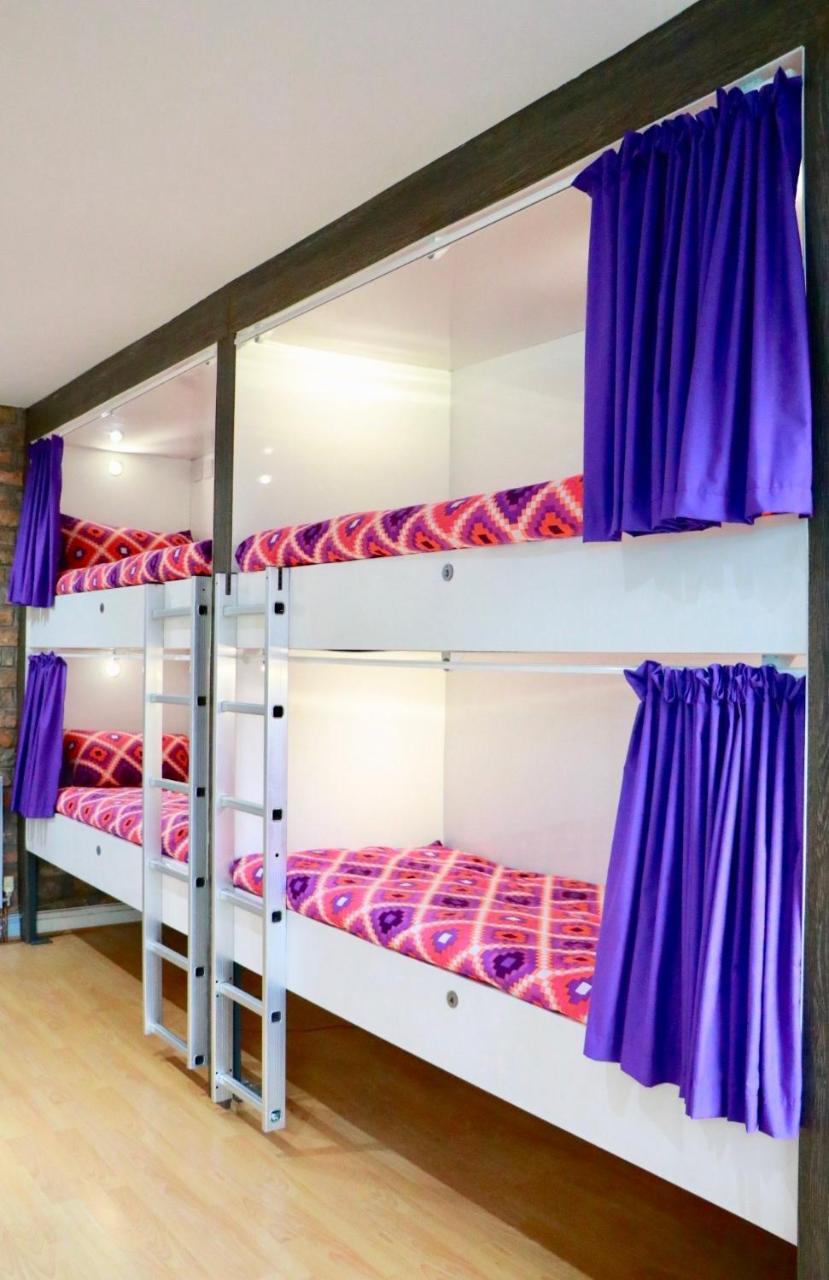 เดอะ ลิเวอร์พูล พอด Hostel ภายนอก รูปภาพ
